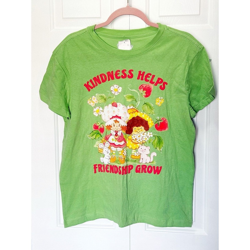 Green Strawberry Shortcake t-shirt NWTs size medium